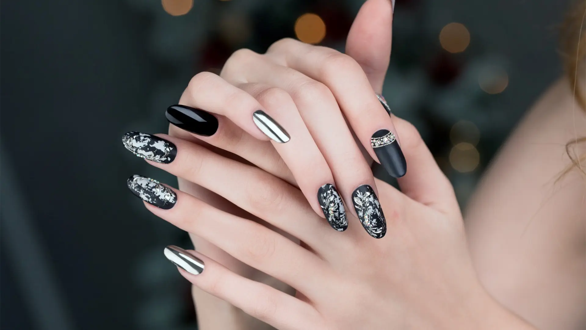 Güzelbahçe Protez Tırnak